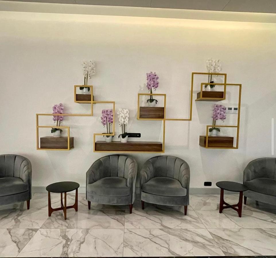 Black Sea Batumi Hotel Orbi City 외부 사진