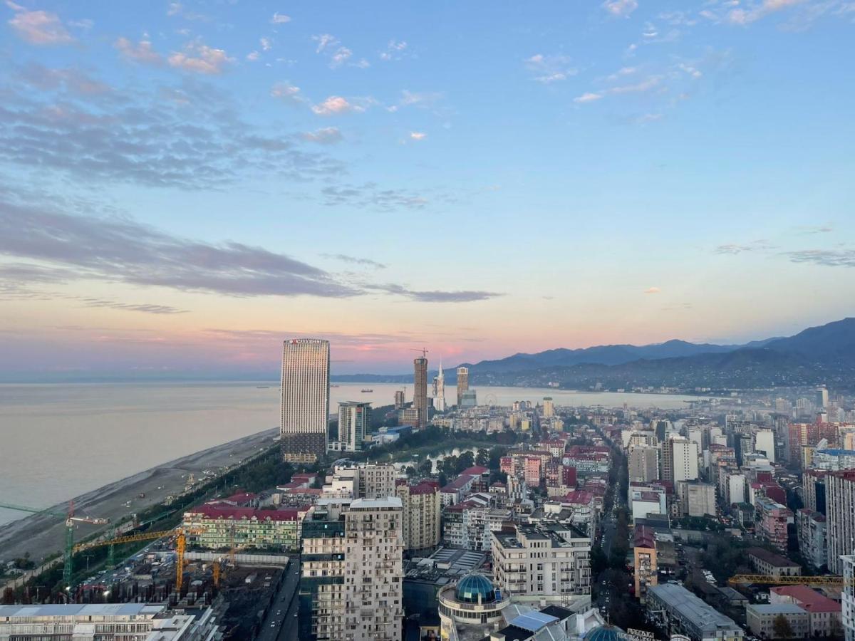 Black Sea Batumi Hotel Orbi City 외부 사진
