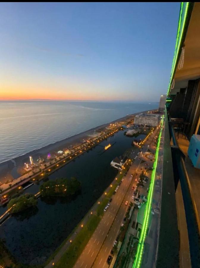 Black Sea Batumi Hotel Orbi City 외부 사진