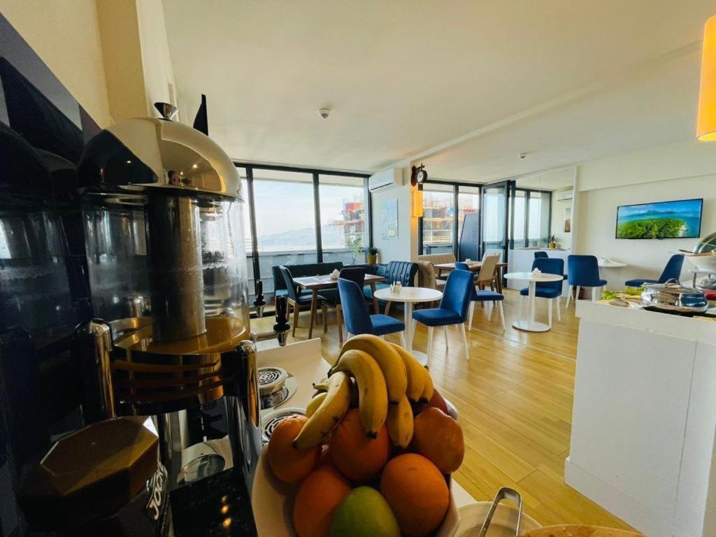 Black Sea Batumi Hotel Orbi City 외부 사진