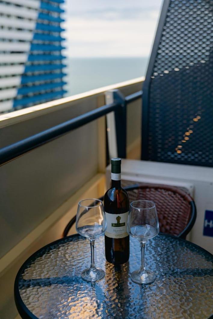 Black Sea Batumi Hotel Orbi City 외부 사진