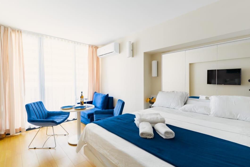 Black Sea Batumi Hotel Orbi City 외부 사진