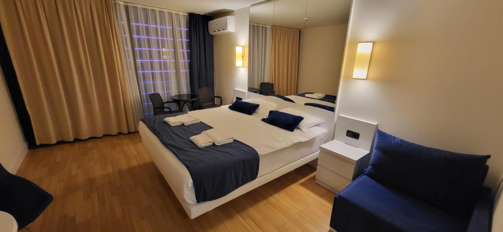 Black Sea Batumi Hotel Orbi City 외부 사진