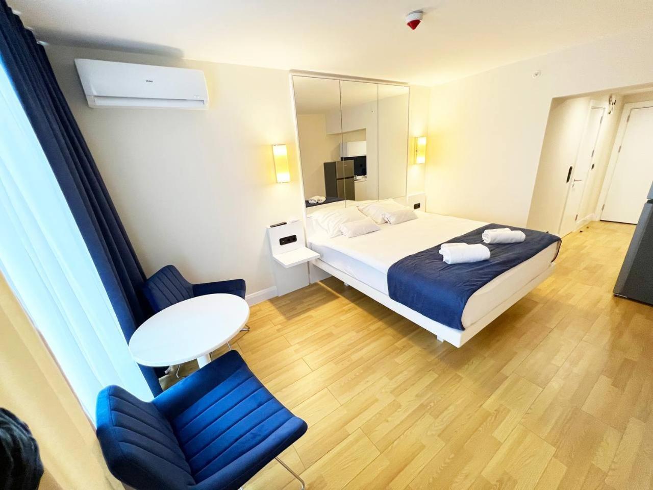 Black Sea Batumi Hotel Orbi City 외부 사진