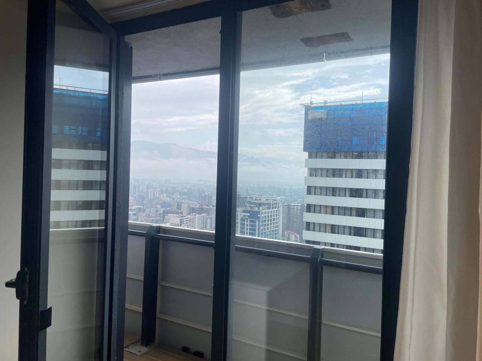 Black Sea Batumi Hotel Orbi City 외부 사진